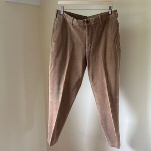 Uniqlo Men's Corduroy Pants in Light Brown